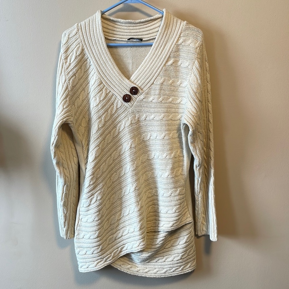 Cable knit sweater dress shirt